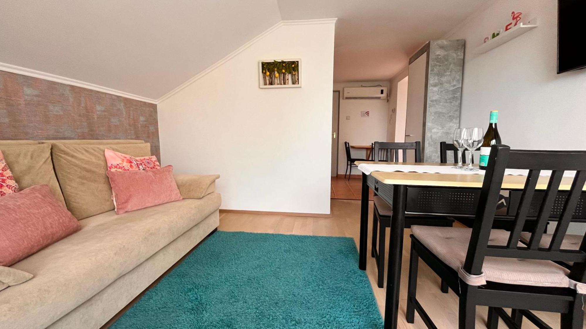 Casa Montana Apartment Balatonalmadi